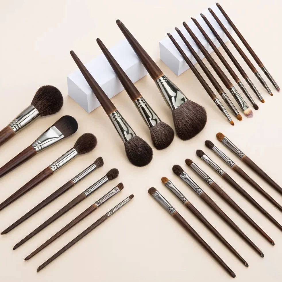 24 pcs Make Up Brushes