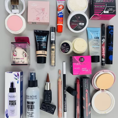Deal 2 – 20-Piece Makeup Bundle