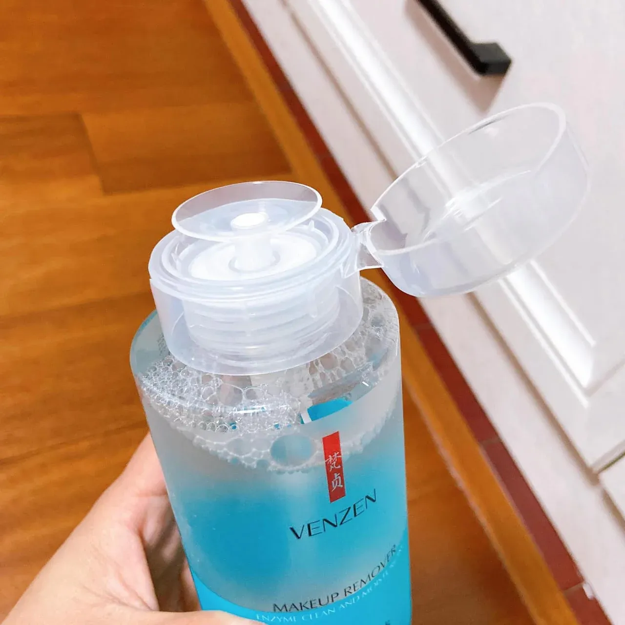 VEZE Soft Enzyme Make Up Remover β 300ml