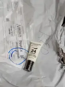 World Color 24 Hour Photo Finish Shadow Primer 20ml - Image 5