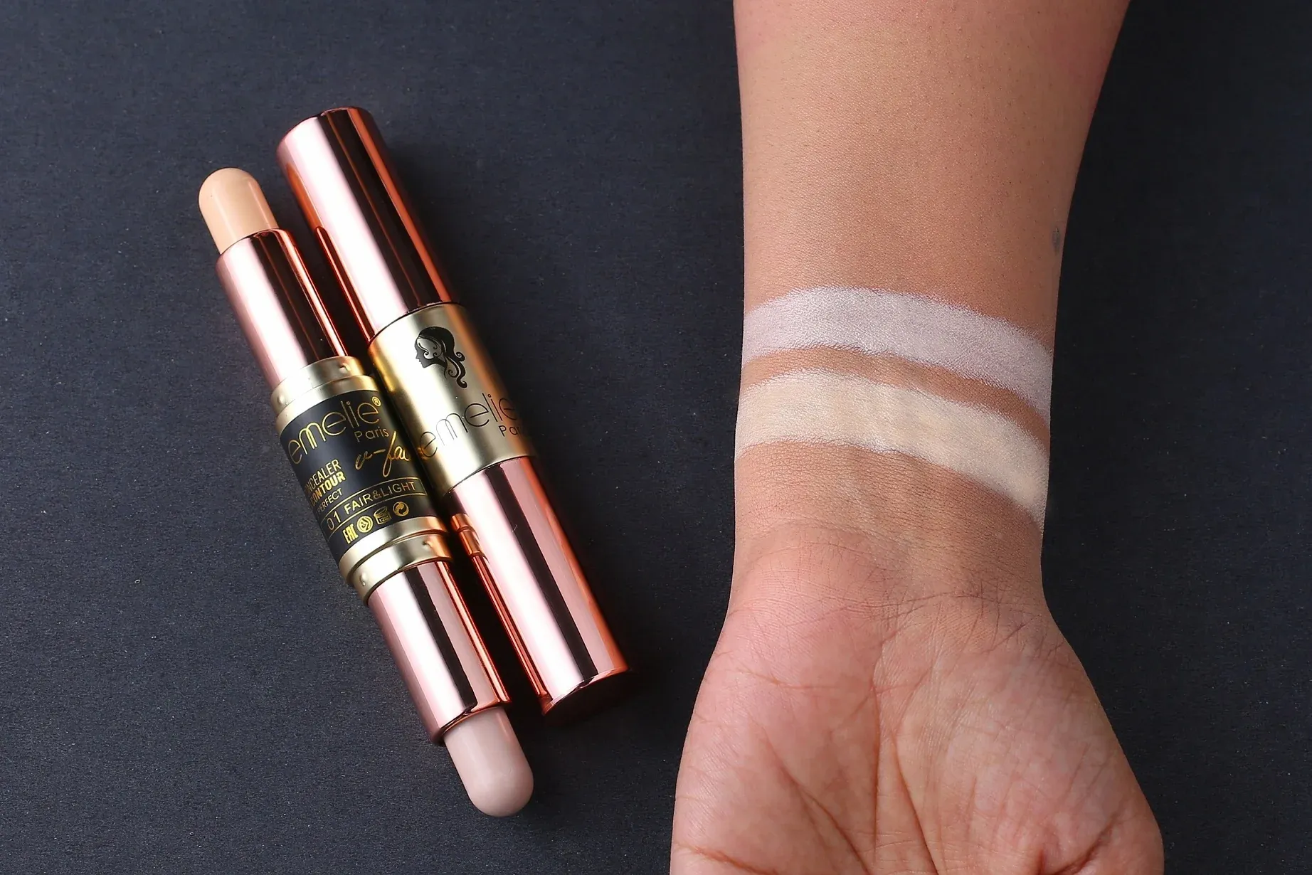 2 in 1 Concealer and Contour