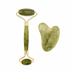 2 In 1 Jade Roller & Gua Sha Set - Image 4